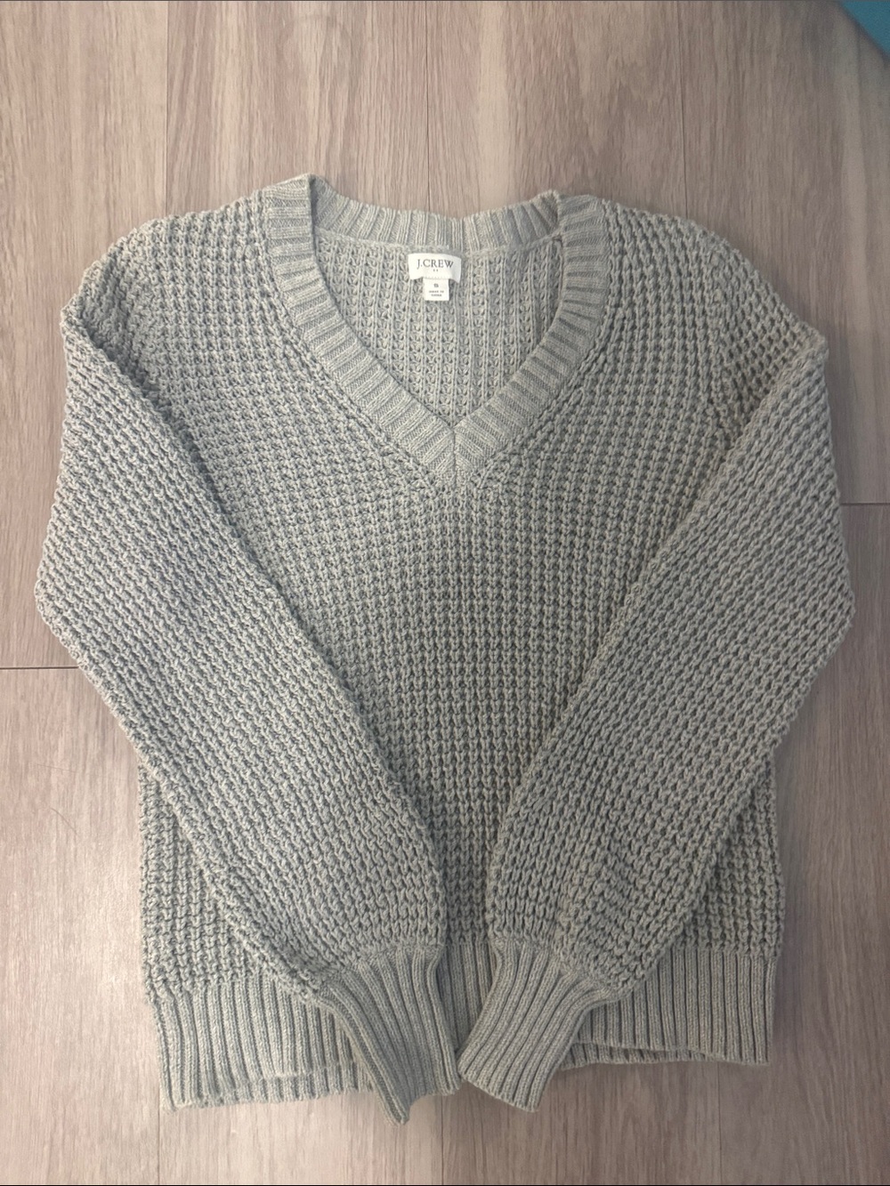 J. Crew Women's V-Neck Waffle Knit Sweater in Light Gray